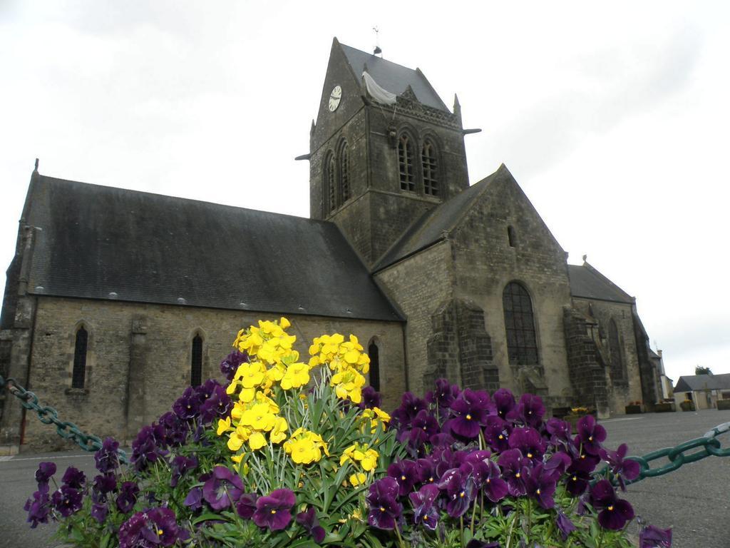 迪埃格利斯商会酒店 Sainte-Mère-Église 外观 照片