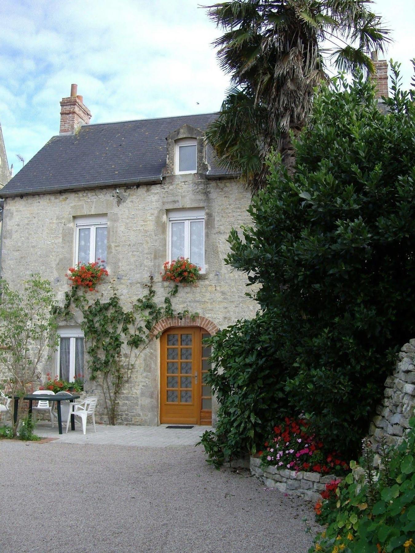 迪埃格利斯商会酒店 Sainte-Mère-Église 外观 照片