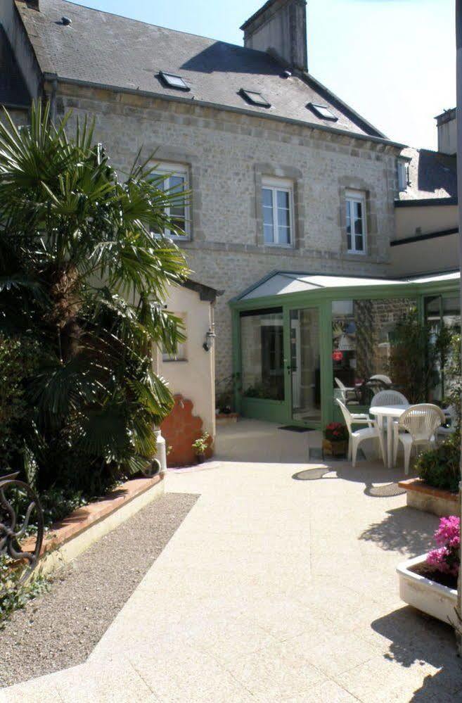 迪埃格利斯商会酒店 Sainte-Mère-Église 外观 照片